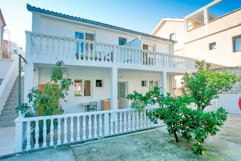 Aparthotel Usancevic Budva